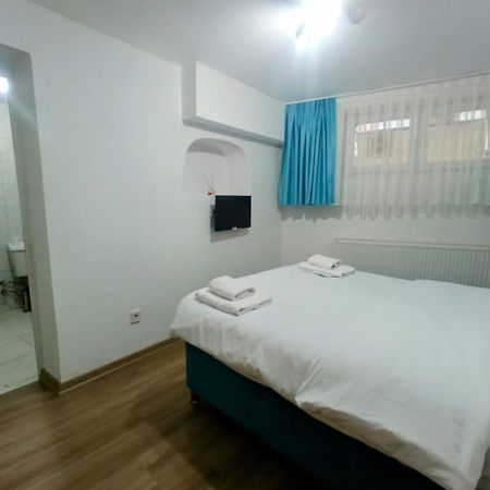 Buyukada Cinar Hotel (Adults Only) Adalar Exterior photo